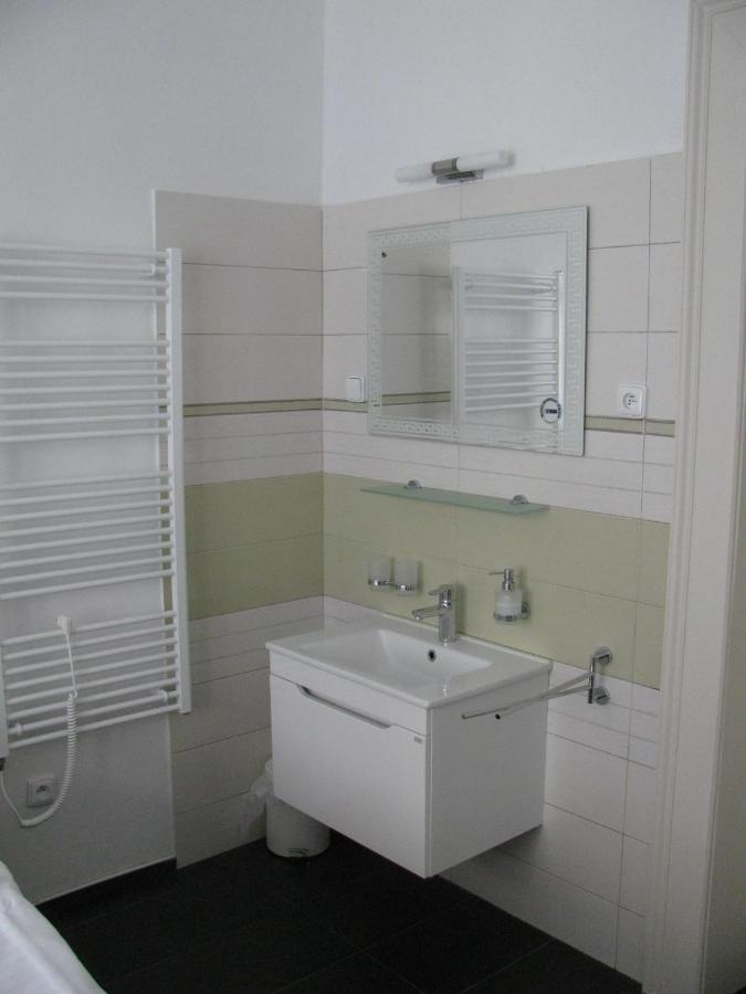 Villa Dagmar Luhačovice Екстериор снимка